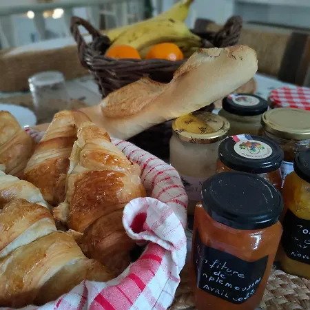 Les Chariotins Bed & Breakfast Draguignan