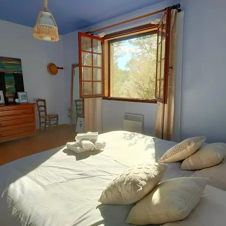 Bed & Breakfast Les Chariotins